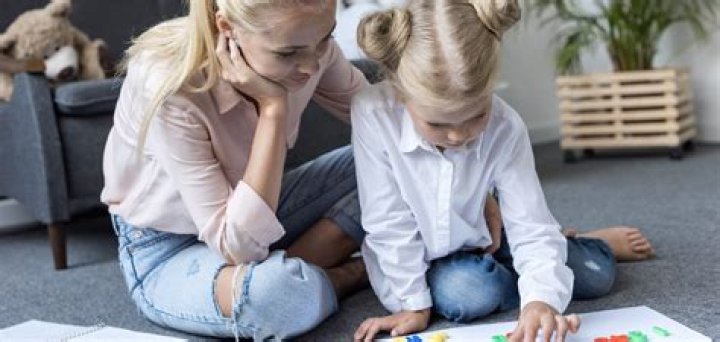Can a 13 year old babysit in Florida?