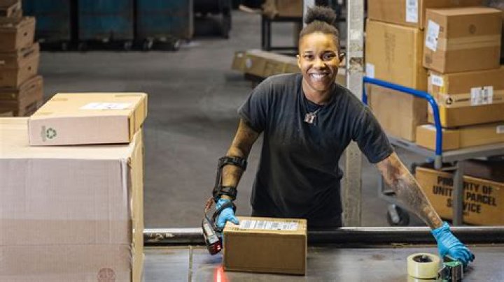 Can a 17 year old work as a package handler?
