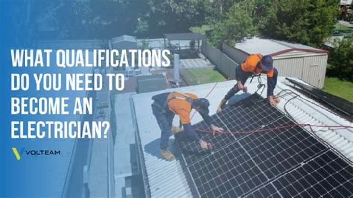 What are the qualifications needed to be an electrician?