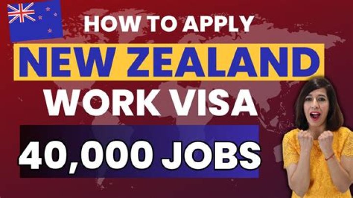 What is the legal age to get a job in NZ?