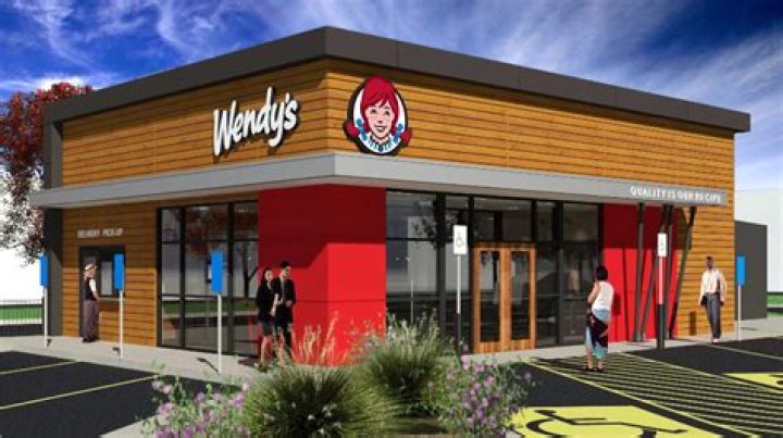 Where does Wendy Mass live now?
