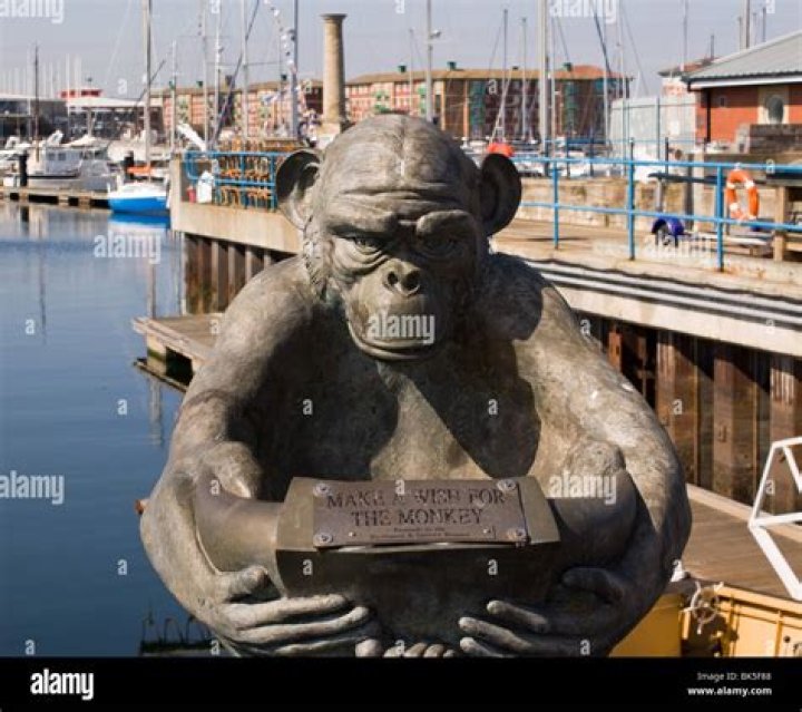 Why is there a monkey statue in Hartlepool?